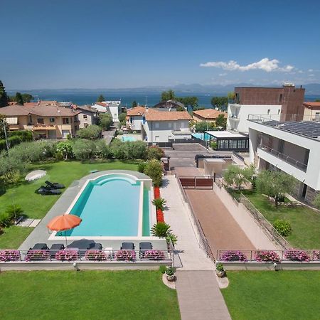 Villa Aurora-Holiday Home Apt3 Bardolino Eksteriør bilde