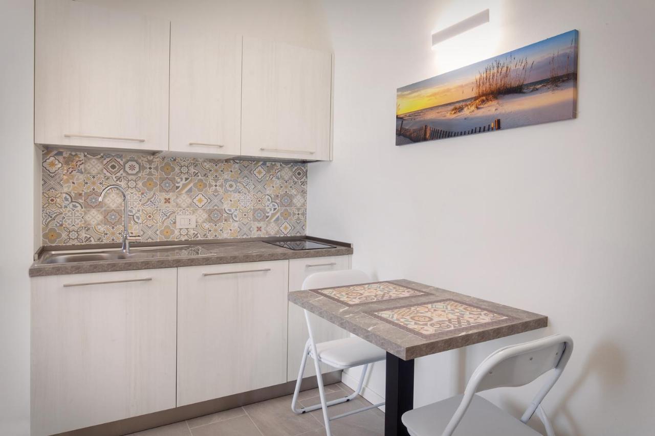 Villa Aurora-Holiday Home Apt3 Bardolino Eksteriør bilde